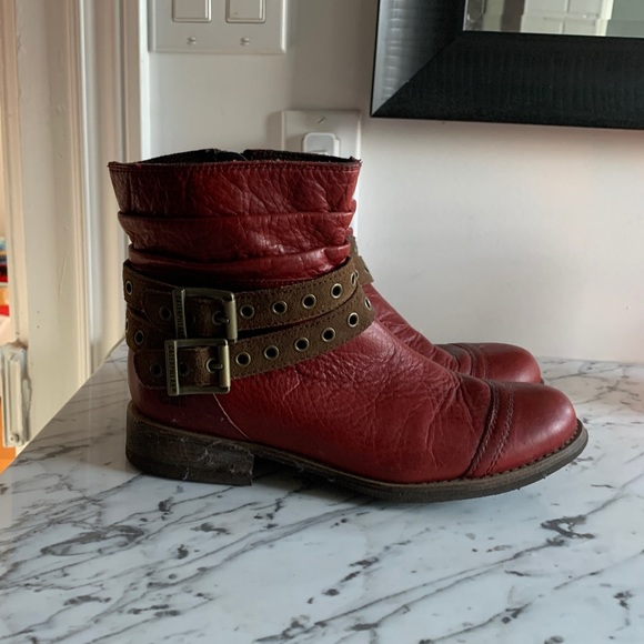 Caterpillar Red Ankle Boots. size 8 - Picture 1 of 8